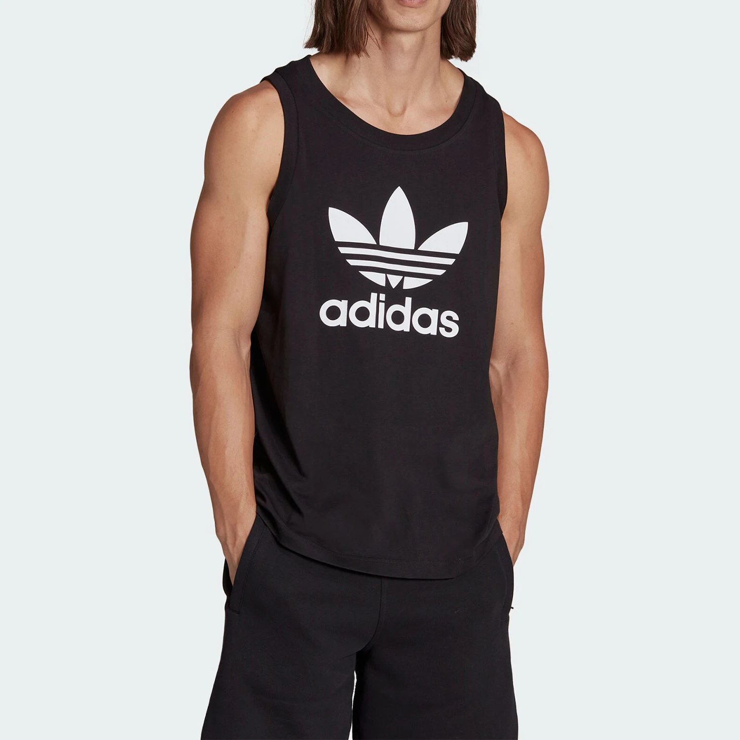 قميص Adidas Originals الرجالي ذو الرجعية الفضفاضة القابلة للتنفس IA4811