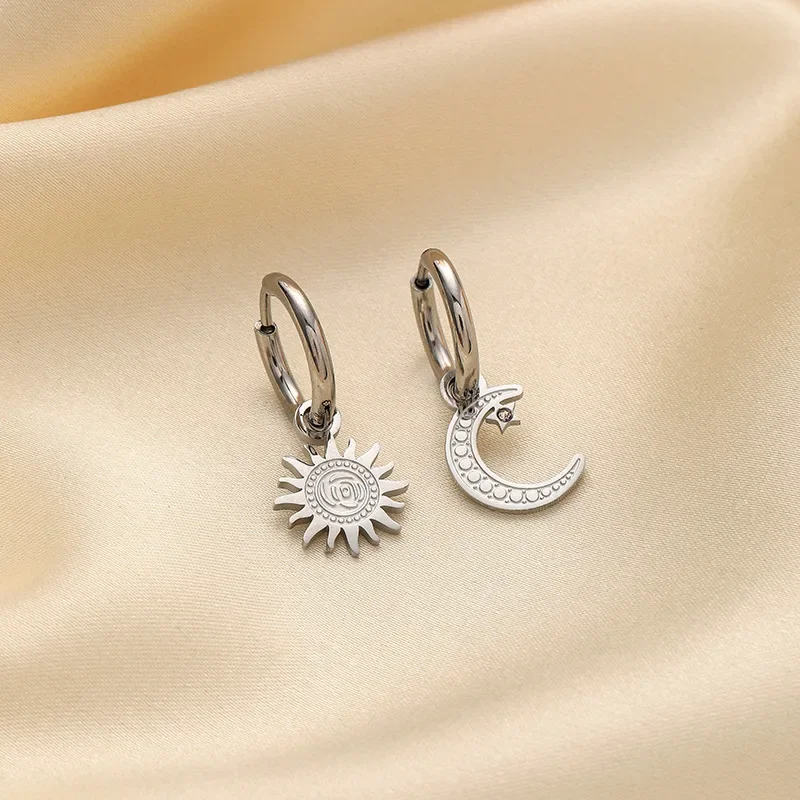Stainless Steel Charm Retro Star and Moon Dissymmetry Drop Dangle Earrings for Women Personality Design Hoop Jewelry Colorfast