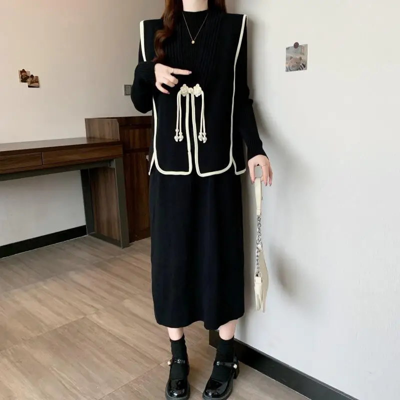 2026 New Plus Size Autumn Winter Knitted Semi High Neck Dress with Chinese Stylebuckle Temperament Vest Covering Meat Womensuit