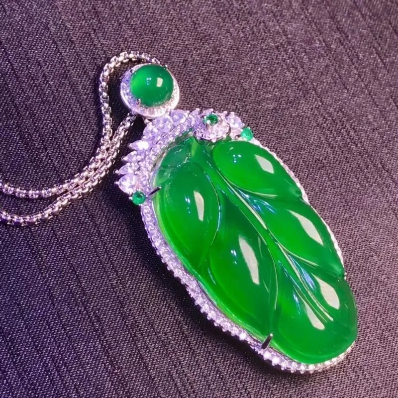 Luxury Inlaid Pendant Chalcedony Leaf High Ice Full of Green Gold Branches Jade Leaf Pendant