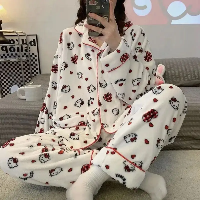 TAKARA TOMY hello kitty Autumn and Winter Coral Plush Pajamas Women's Cute Thick Flannel Set