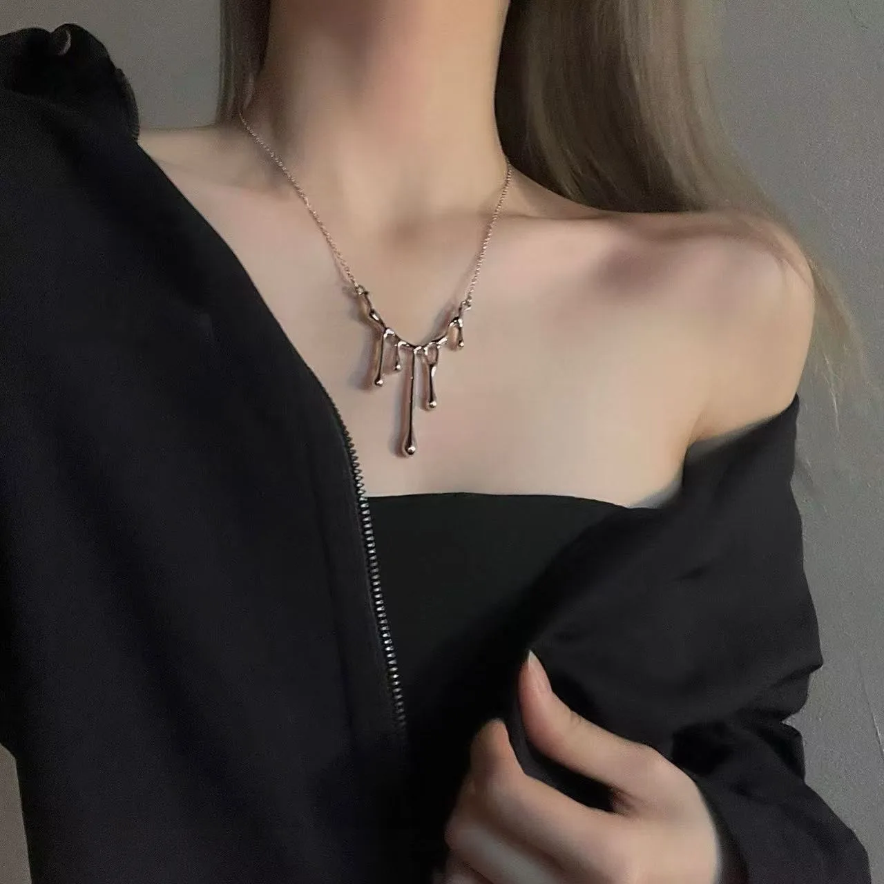 

Irregular Lava Drop Pendant Necklace For Women Lava Flow Silver Color Collarbone Chain Hip-Hop Punk Women's Party Jewelry Gift