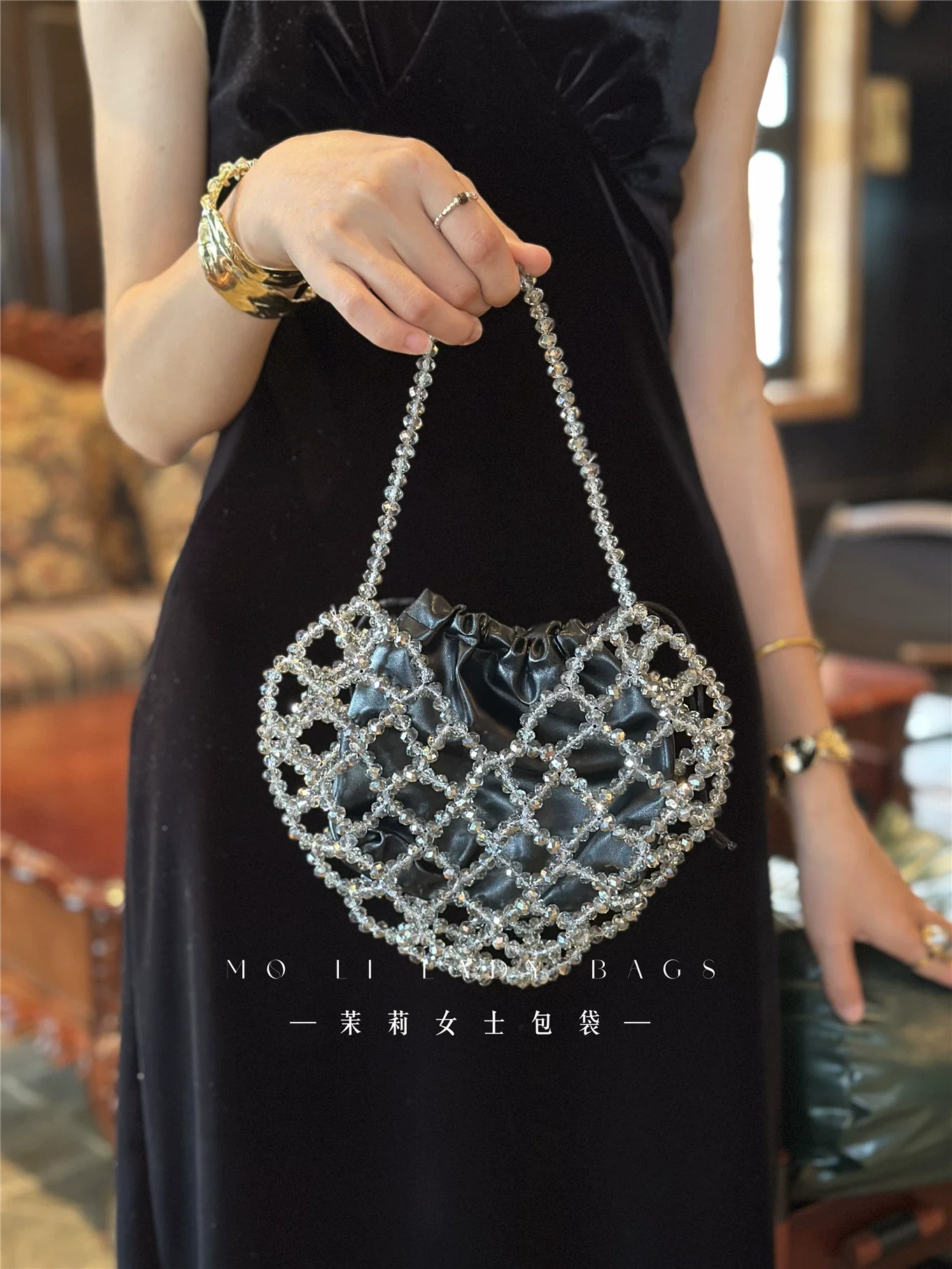 borsa-a-forma-di-cuore-con-perline-trasparenti-borsetta-traforata-alla-moda-pochette-di-lusso-borsa-a-spalla-femminile