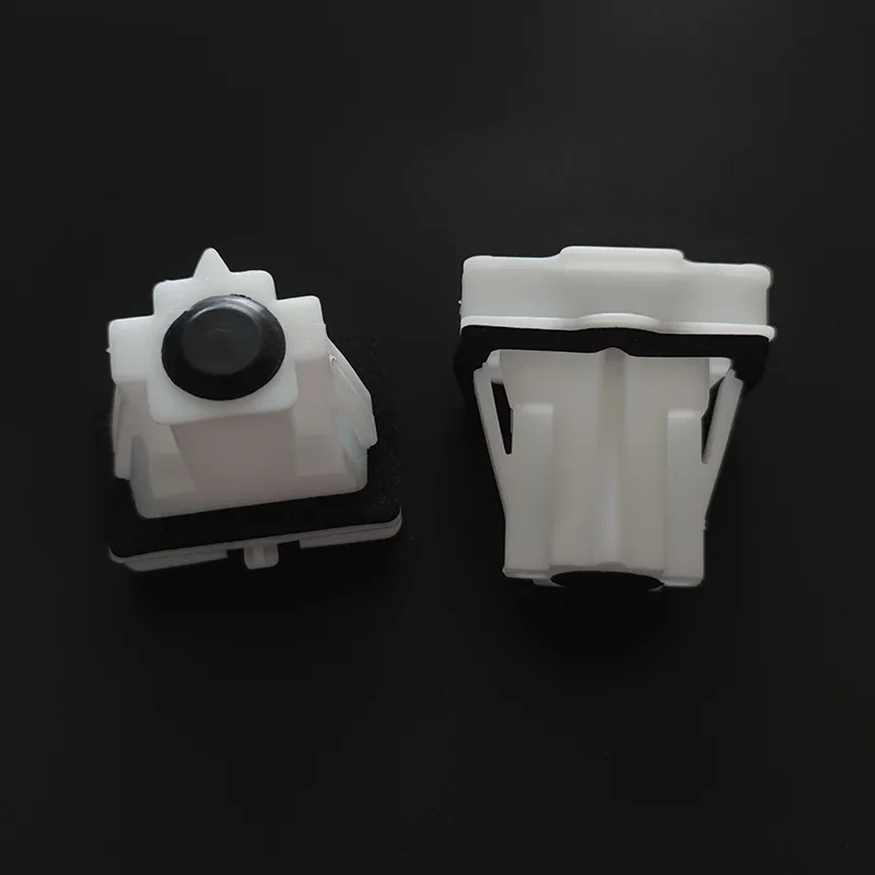 Car Rear Seat Buckle Back Cushion Clips Fit for Peugeot 301 2008 for Citroen Elysee 2014 - 2019 Parts Auto Clip Fasteners 1/2pc