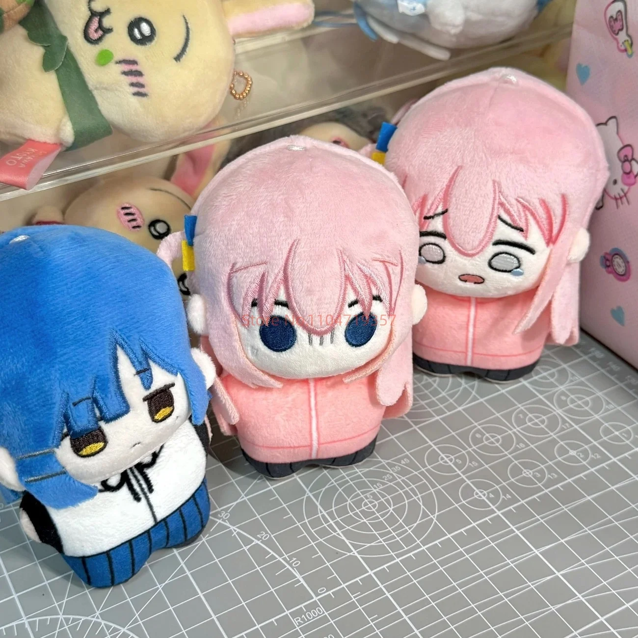 

Original Bocchi The Rock! 10cm Anime Cartoon Plush Toy Character Gotoh Hitori Yamada Ryo Doll Mini Cute Mdoel Doll Toys Gift