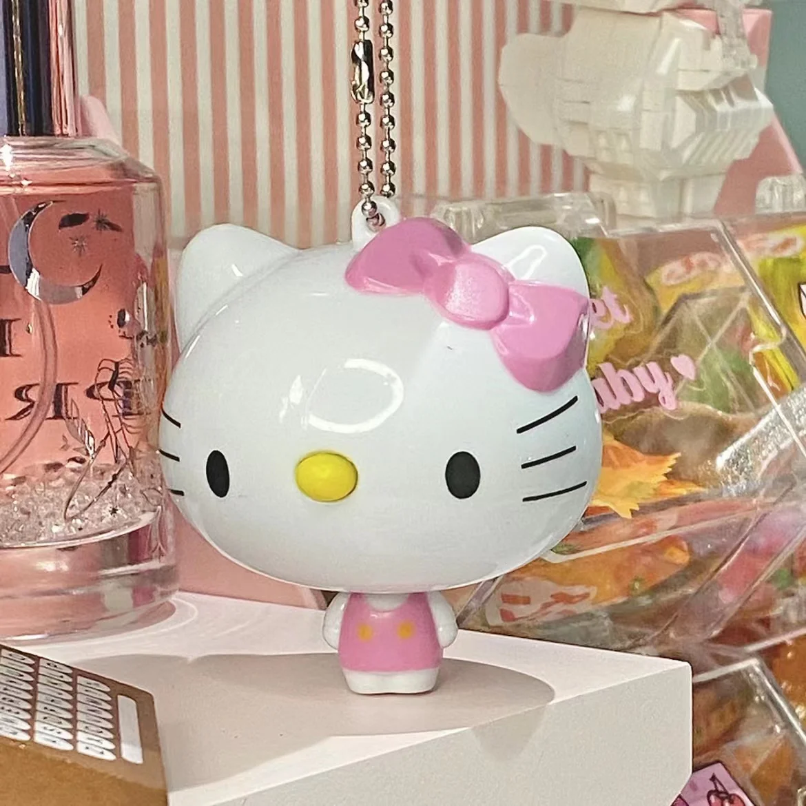 Hello Kitty Self-Telescoping Tape Measure Cute Sanrio Kt Cat Cartoon Meter Ruler Mini Pendant Soft Measuring Tape Straight Ruler