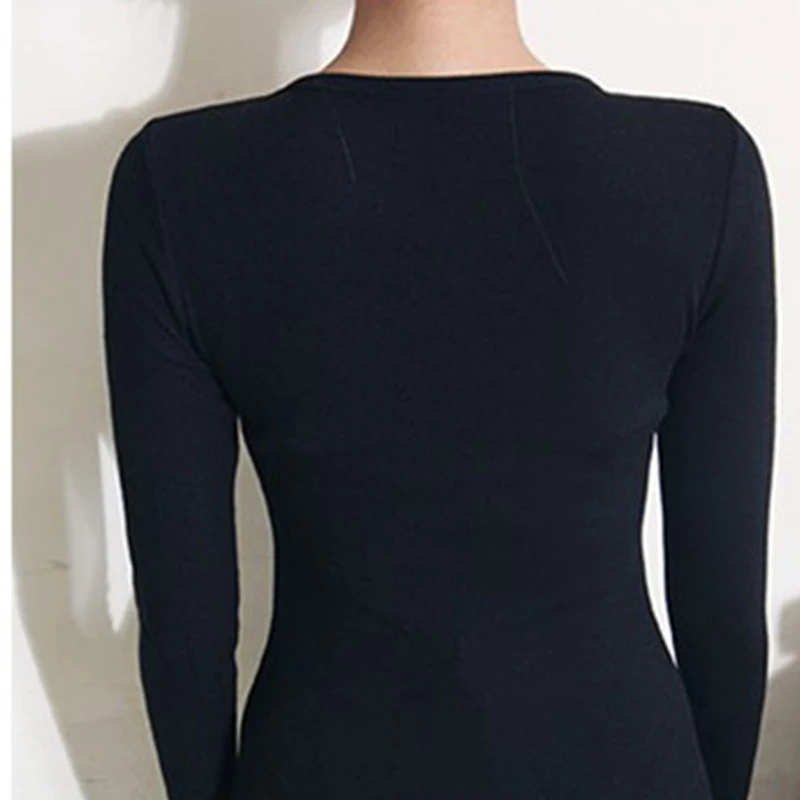 เสื้อยืดผู้หญิงทรงหลวมสไตล์เซ็กซี่ แบรนด์ Bla Long Sve Me Splice รุ่น Base สำหรับฤดูใบไม้ร่วงและฤดูหนาว ดีไซน์เก๋ไก๋สไตล์ฮ่องกง เหมาะสำหรับสาวออฟฟิศ คอกลม แบรนด์ Ne Holl...