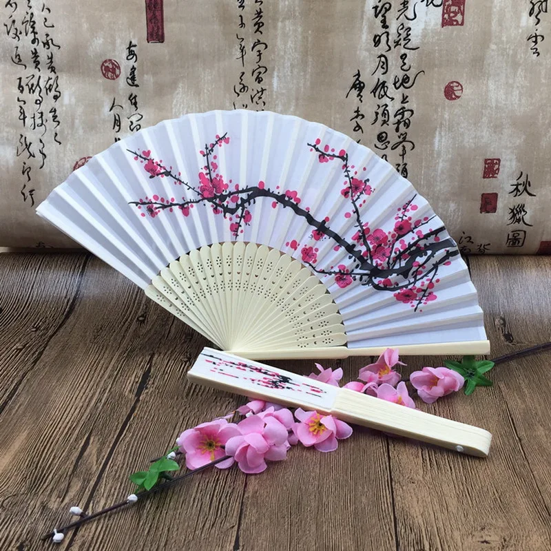 

Custom Printing Cherry Blossom Fabric Silk Fan Personalized Wedding Favors Folding Hand Held Fan Outdoor Party Decoration