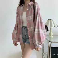 Women's Top Spring  Autumn Retro Versatile Loose Plaid Shirt Unique and Niche Casual Polo Shirt T0020