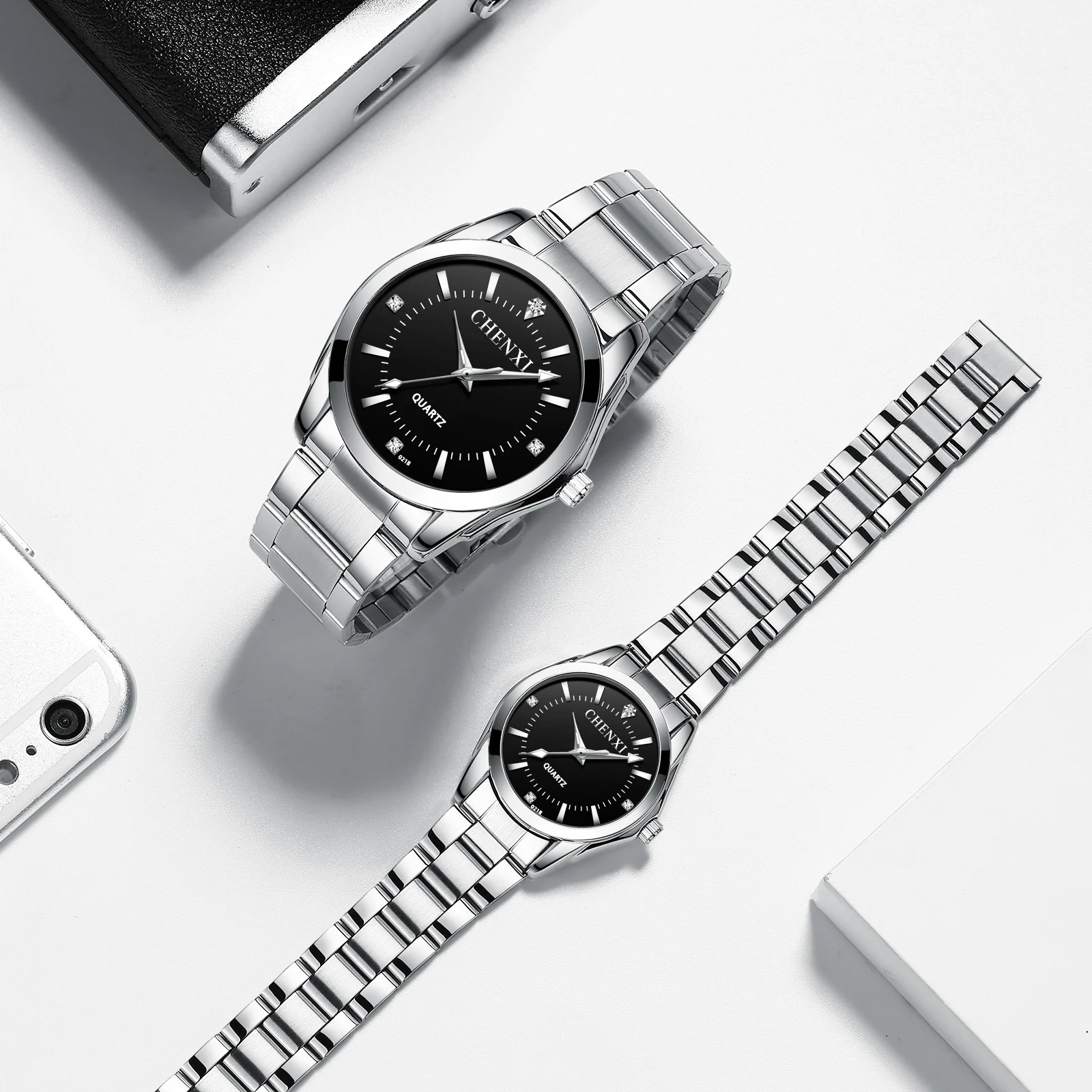 New Fashion 2PCS Couple Watches Business Waterproof Analog Quartz Watch Pair Ser for Women and Men Loves Gift