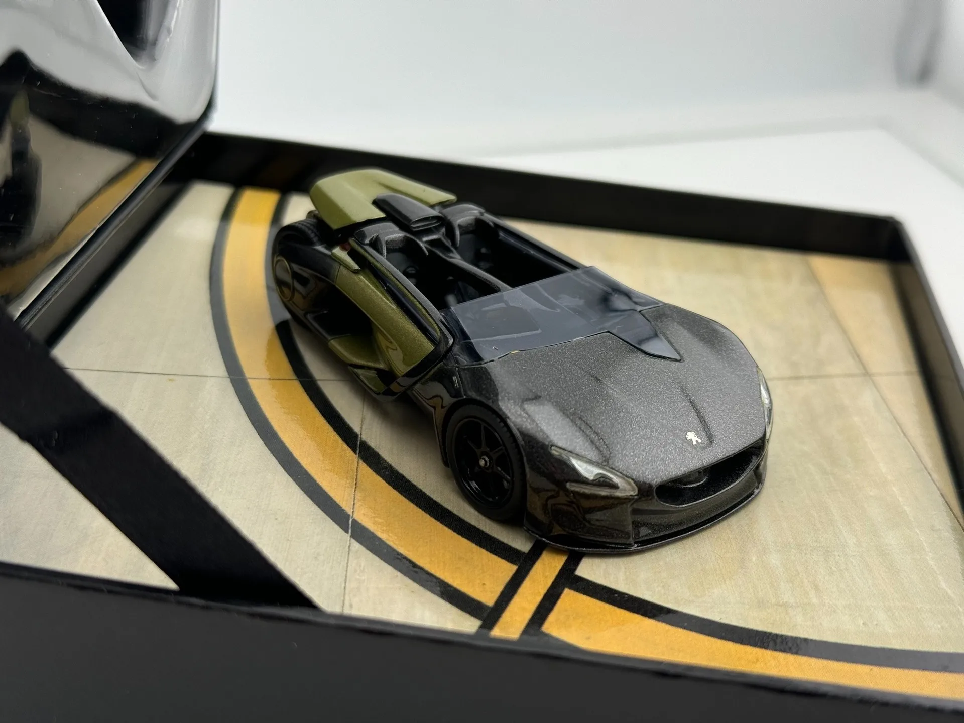 ダイキャスト Norev 1/43 スケールプジョーダブル電気コンセプトカーモデルコフレプジョー Ex1 2010 車モデルグッズおもちゃギフト