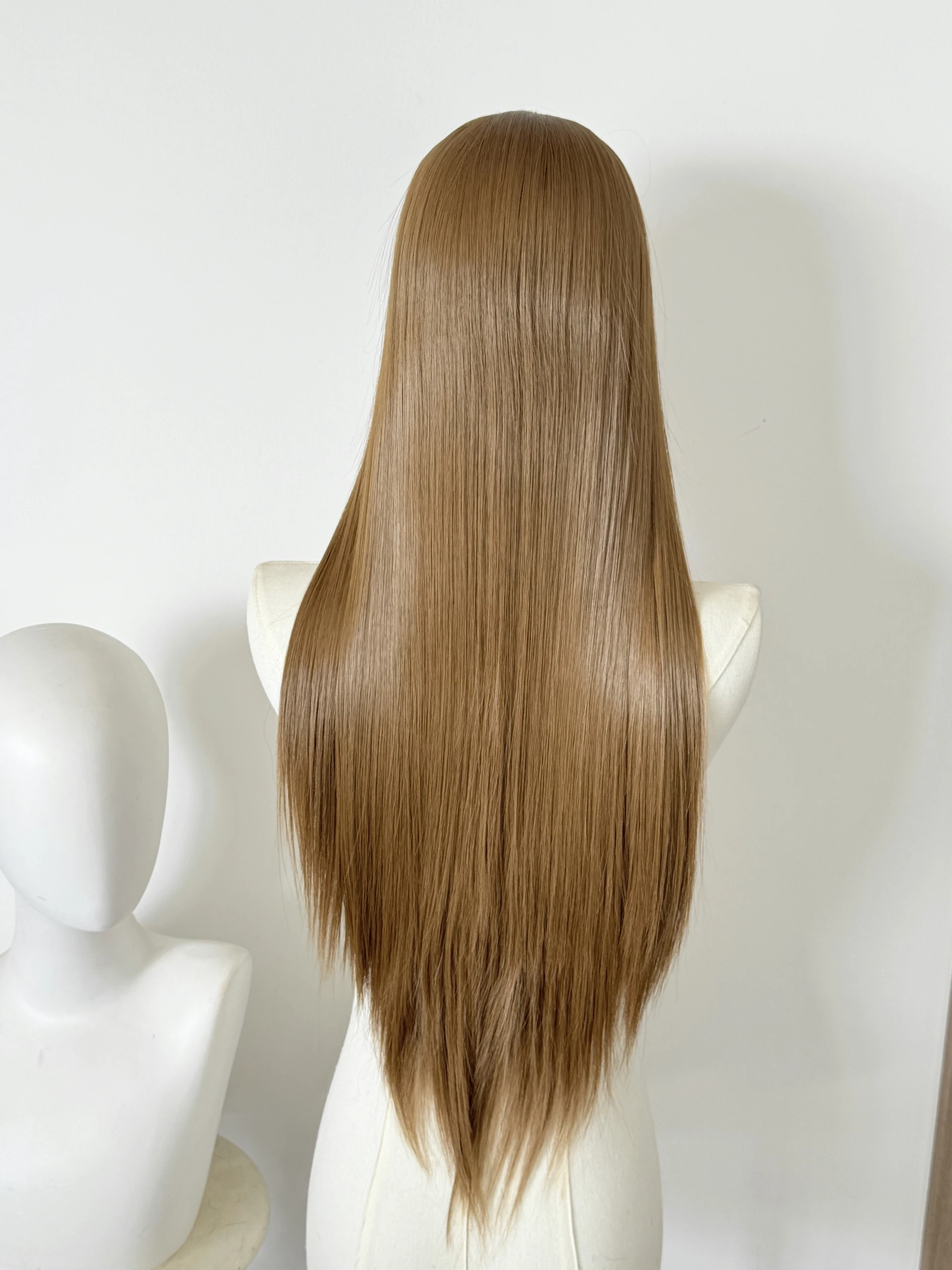 Wig Lace Front Almond Brown untuk Wanita, Panjang Lurus 13*4, Lace Frontal Alami Sintetis Tahan Panas untuk Cosplay dan Kegunaan Sehari-hari