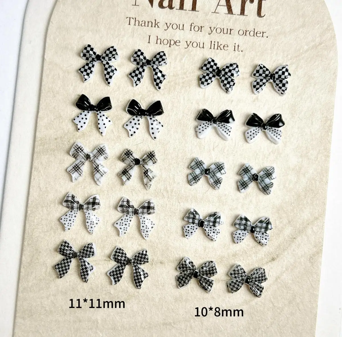 Breloques pour ongles en résine noir et blanc, mélange aléatoire, en vrac, multi-styles, motif damier, nœud, décoration pour Nail Art, artisanat de bricolage