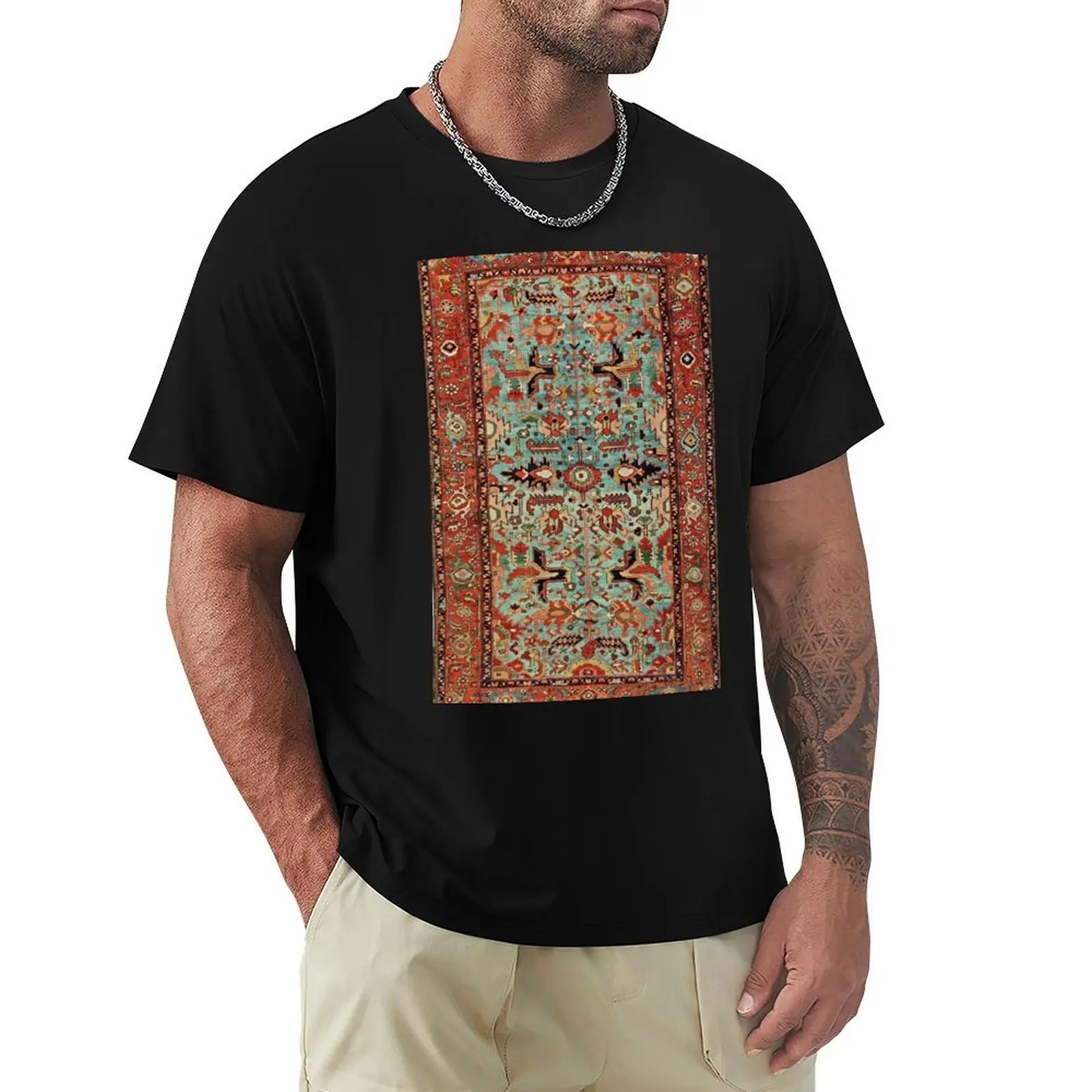 Antique Heriz Persian Carpet Print T-Shirt Basic Tee Shirt for Everyday Outfit