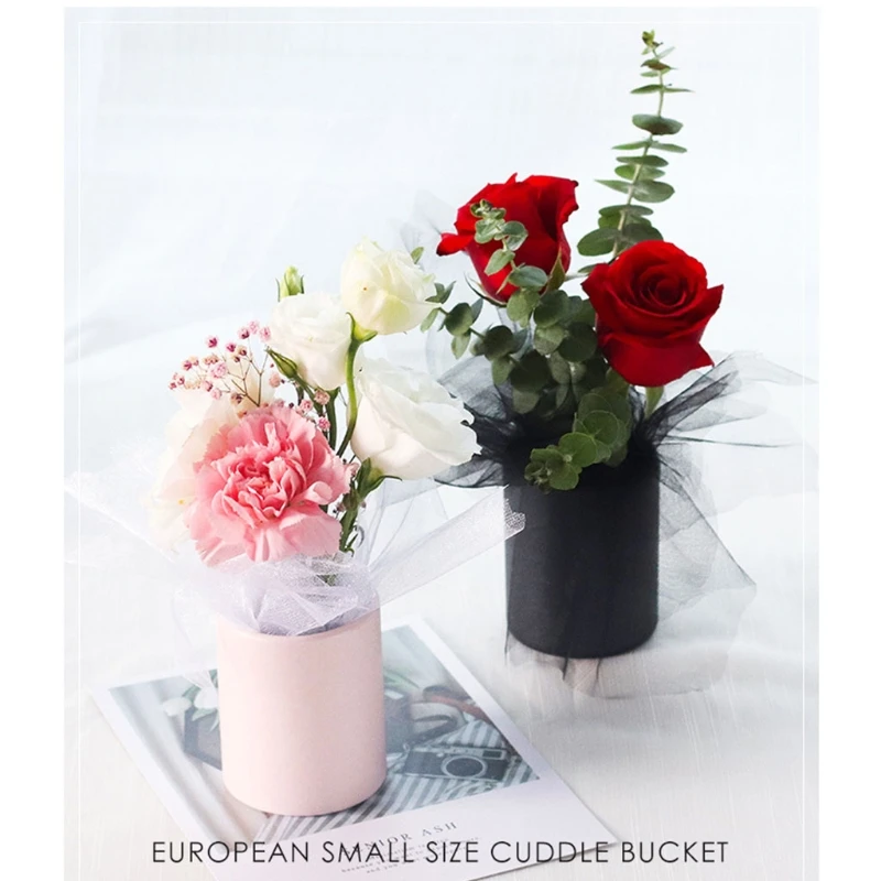 Small Cardboard Flower Packaging Box Mini Round Cylinder Paper Flowers Hug Bucket Vase for Floral Arrangement Drop Shipping