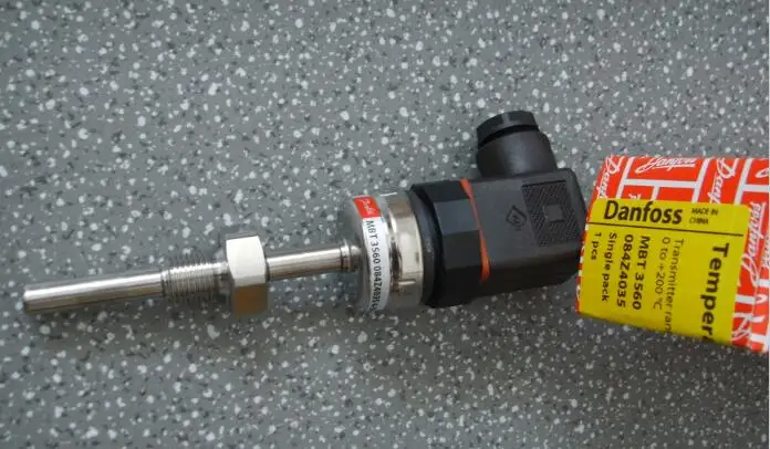 MBT3560, 084Z4032 Danfoss temperature sensor, temperature transmitter genuine