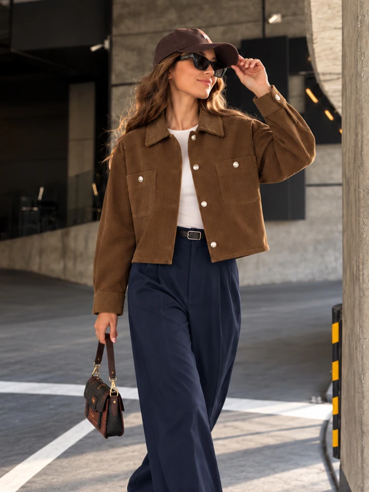 HH Women Corduroy Shacket Autumn 2026 Brown Cropped Jacket Button Chest Pockets Vintage Casual Streetwear Travel Coat