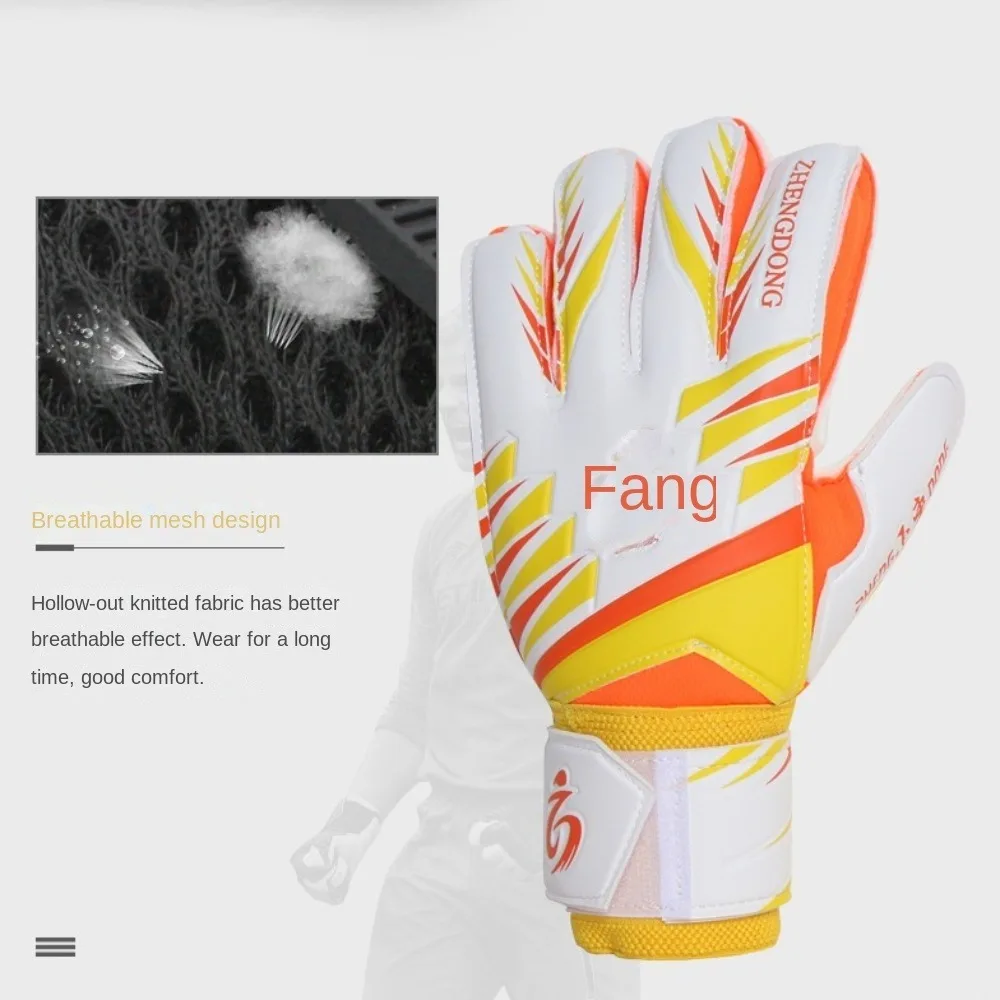 1 Pair of Wear-resistant Football Gloves Excellent Anti-slip Goalkeeper Training Gloves Non-Slip Thick Latex