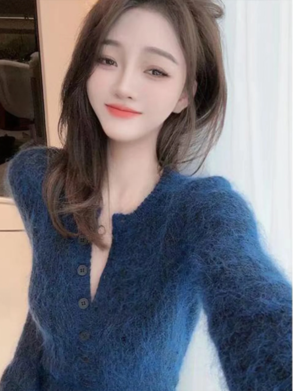 패셔너블한 니트 스웨터 여성용 패션 2025 봄 신상 슬림핏 카메레 다용도 기본 탑 엘리 리틀 인스