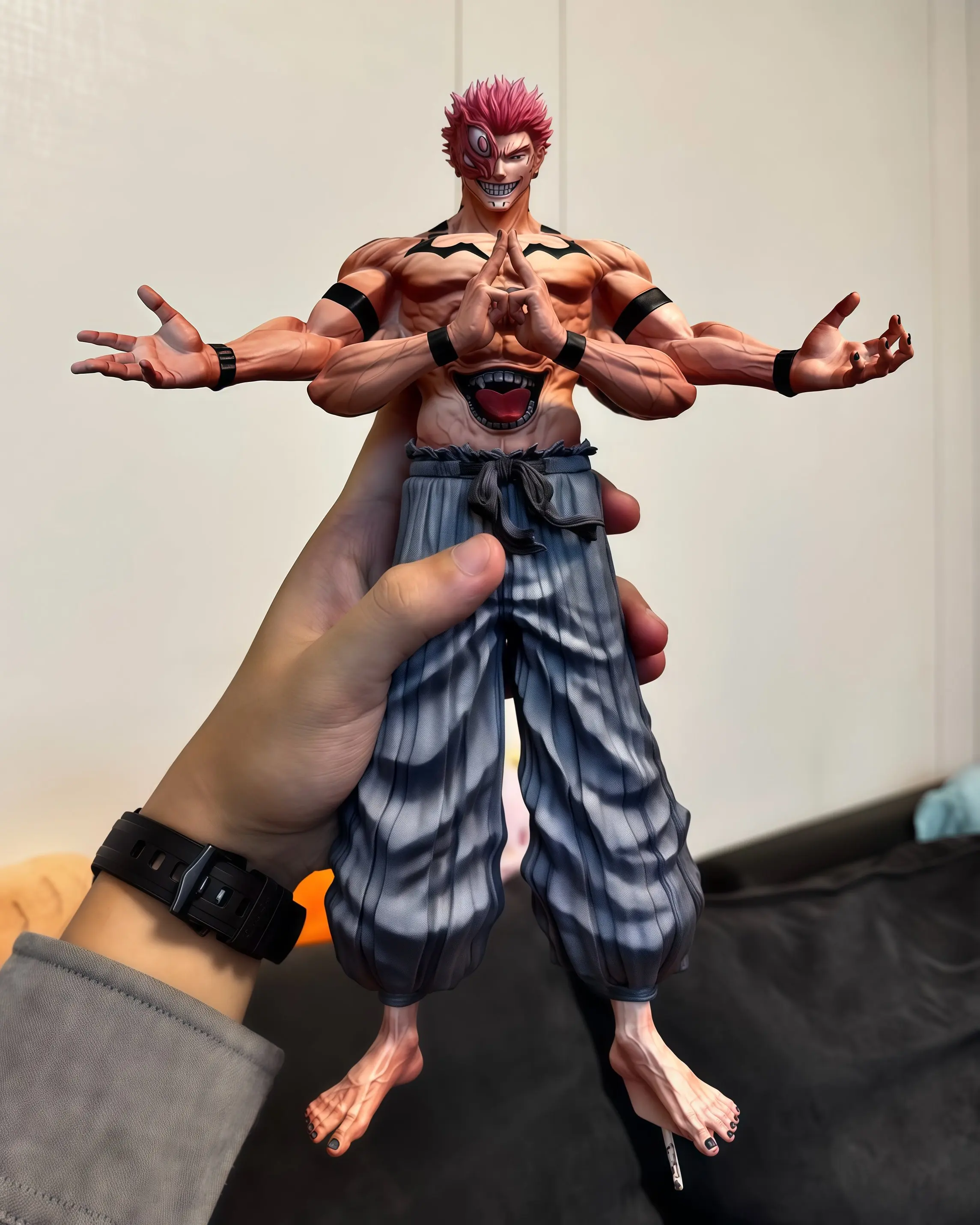 Jujutsu Kaisen Ryomen Sukuna Frühe Form Anime-Statue 12 Zoll 30cm Sammlerfigur Verfluchter Geist Ausstellungsstück für Anime-Sammler – Detail 4