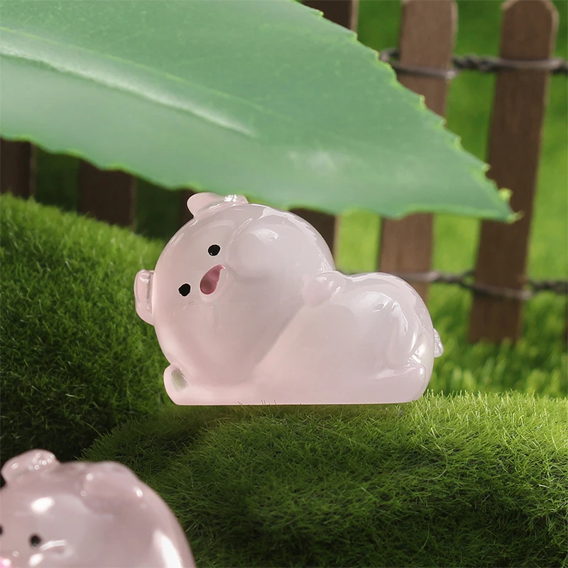 Luminous Cartoon Pink Pig Doll Ornament Glow Pendant Micro Garden Landscape DIY Car Ornaments Decorations Toys