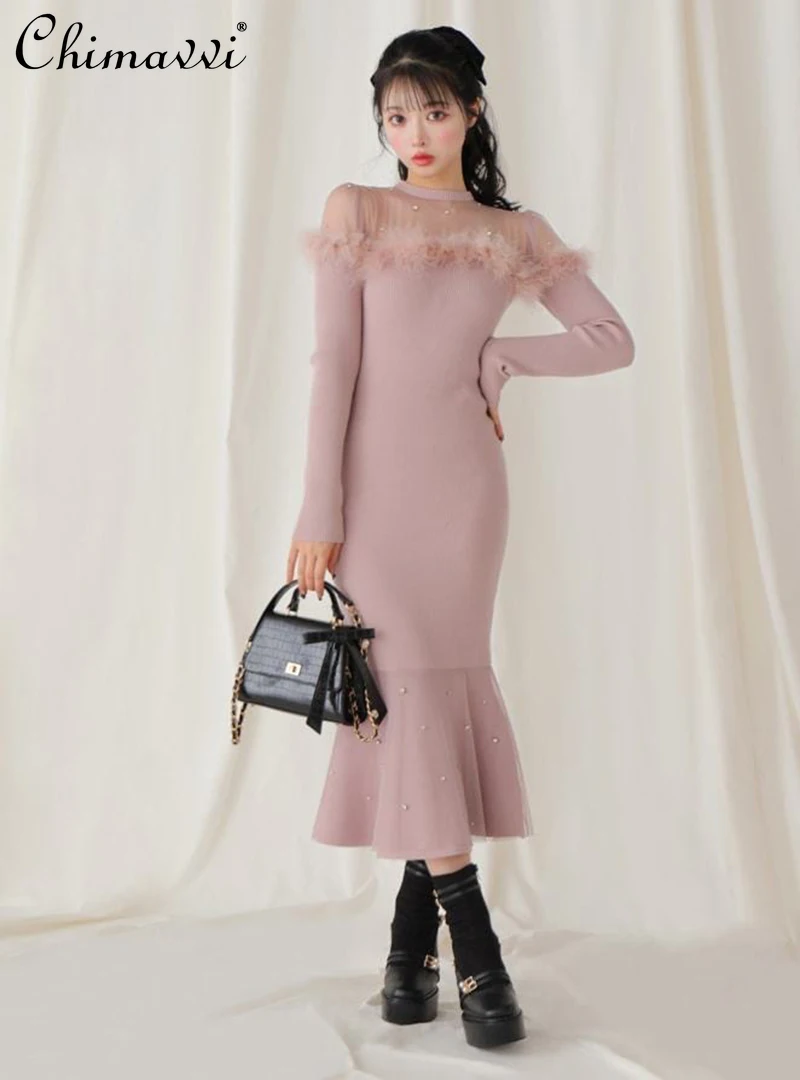 Otoño Invierno Hada dulce retales transparente con cuentas vestido de sirena de plumas moda de manga larga ajustado elegante vestido suéter de punto