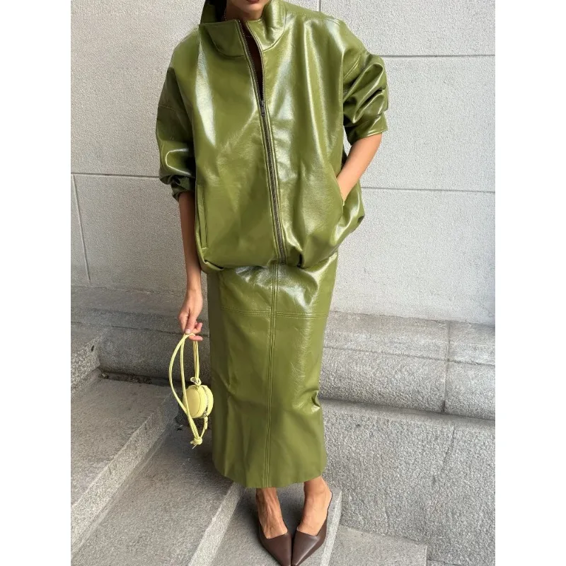 

Новая стильная кожаная куртка с воротником-стойкой однотонного цвета, осень-зима 2025