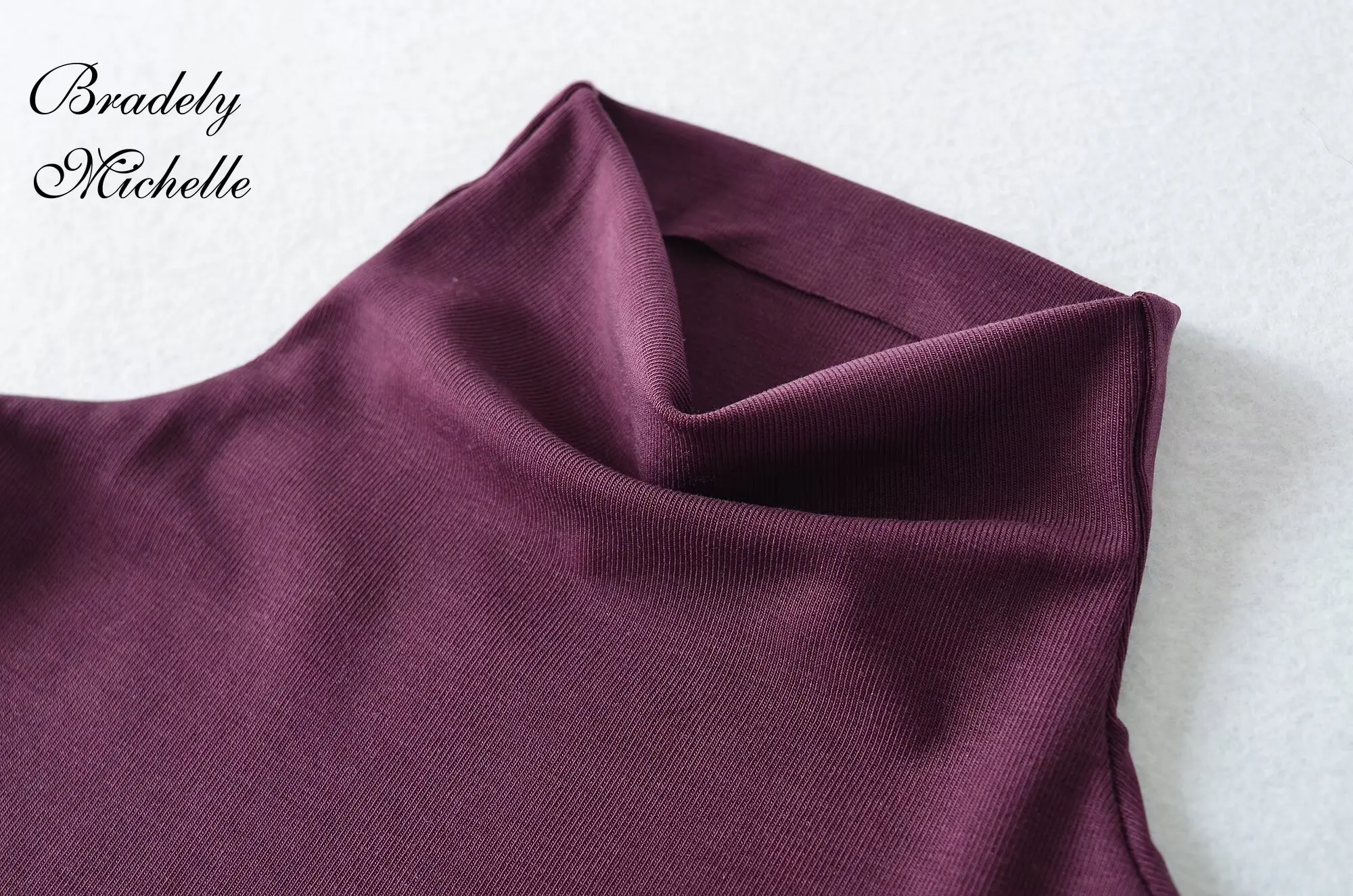 Camiseta sin mangas de cuello - Tank Top Ribbed reseña y precio