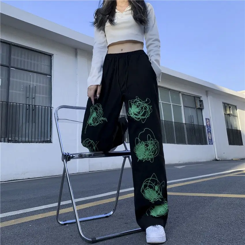 Hip Hop Women Green Graffiti Print Casual Pants Spring Autumn Vintage New Pocket Elastic Waist Streetwear Fashion Loose Trousers