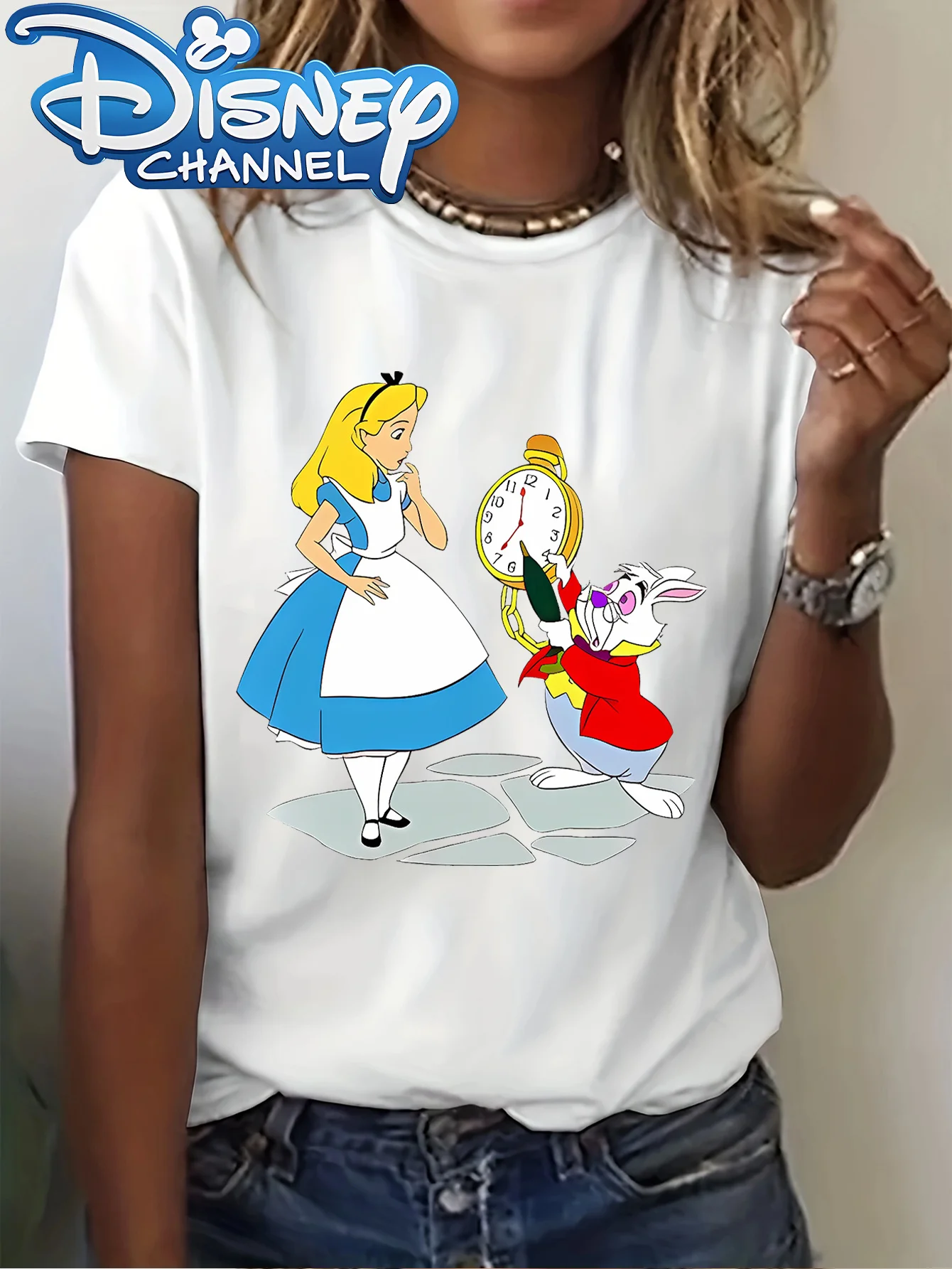 Camiseta de las aventuras de Alicia en el país de las Maravillas de Disney para mujer con estampado de conejo blanco y Alicia, informal de verano