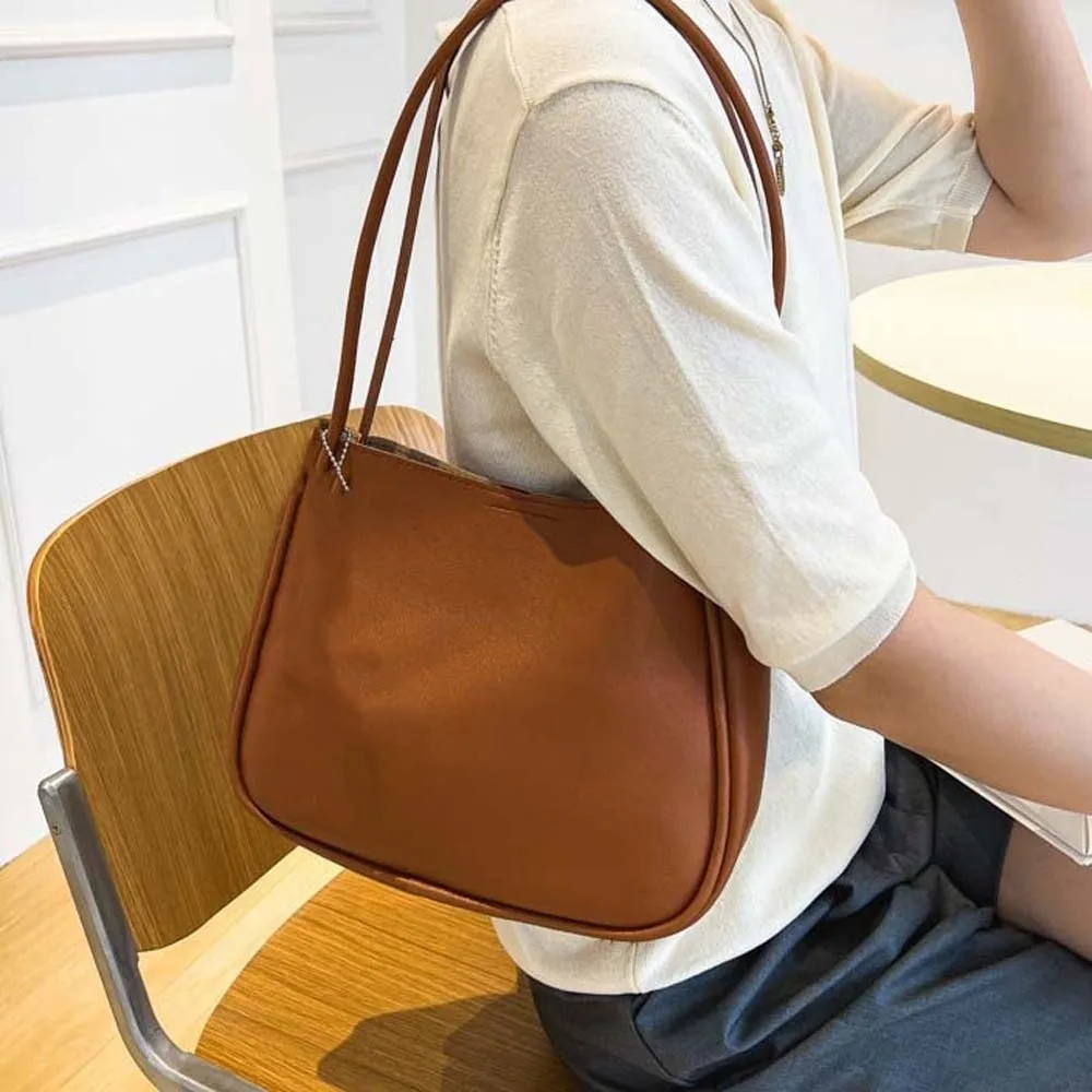 

Elegant Soft PU Tote Bag Large Capacity Magnetic Button Solid Color Handbag Anti-splash Water Polyester French Underarm Bag