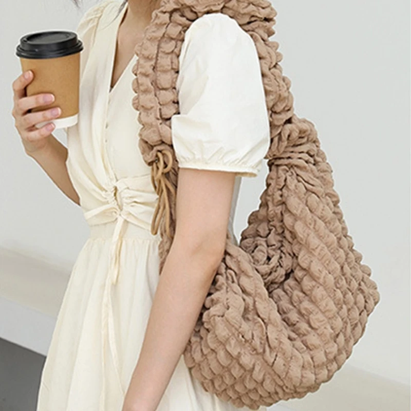 Fashion Crossbody Bag Versatile Shoulder Bags for Girl Women Pleated Drawstring Solid Color Bags Korean Ruched Bag