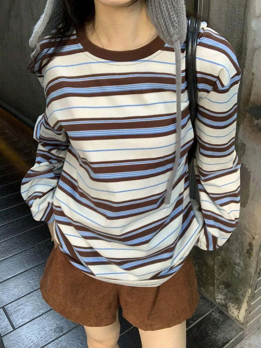 Damen-T-Shirt mit lockerer Passform, modischem Farbblock-Design, gestreift, 3D-Druck, langärmelig, geeignet für Outdoor-Freizeit und Streetwear. – Detail 4