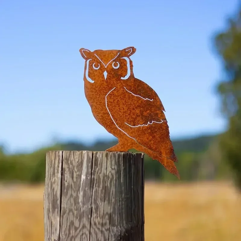 

1pc Rustic Metal Screech Owl Garden Stake – Perfect for Outdoor Décor, Ideal for Thanksgiving, Christmas & Father’s Day Gifts