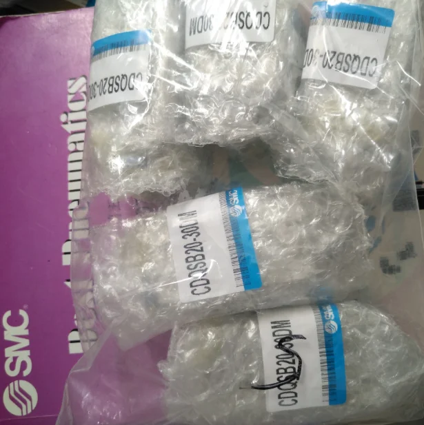 

1PC New SMC CDQSB20-30DM Cylinder