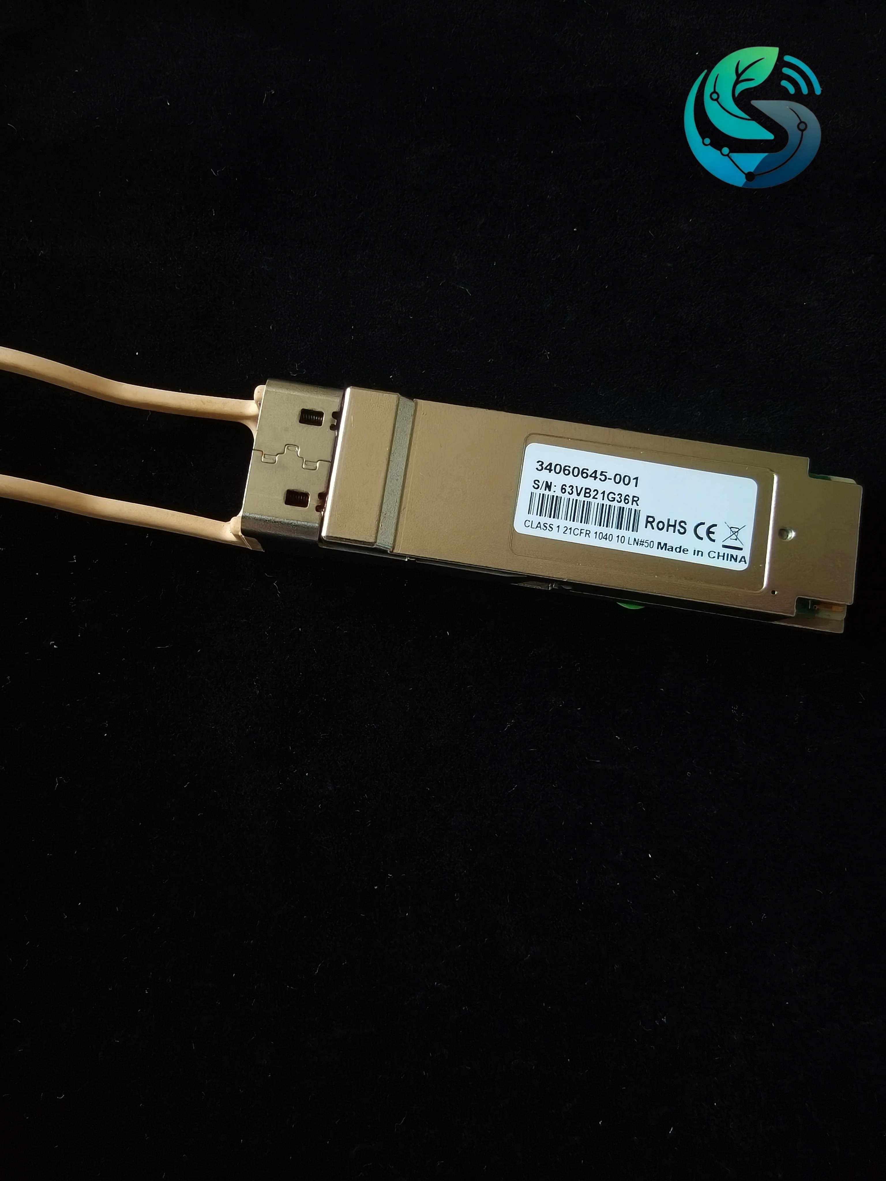 40G QSFP Fiber Module 34060662-001 FTL410QE3C-HU TR-QQ85S-N00 40G-850NM-0.15KM-MM-QSFP+ 40G QSFP Fiber Transceiver