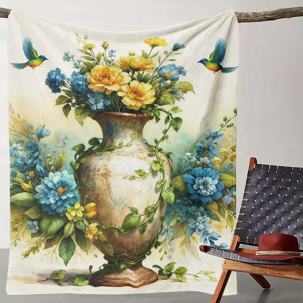 

1 Piece of Artistic Flower-decorated Clay Pot Flower and Bird Blanket Retro Watercolor Floral Flannel Throw Blanket