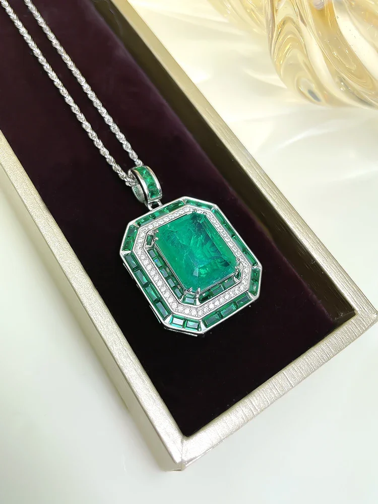 925 Sterling Silver Luxury High Set Precision Craft Luxury Green Pendant Inlaid with Imported Wedding Jewelry