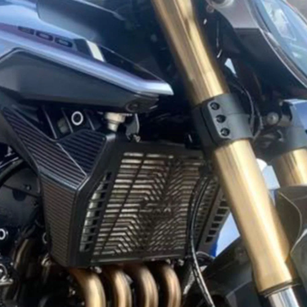 

Motorcycle Accessories Honeycomb Mesh Radiator Guard Grille Oil Radiator Shield Protection Cover For QJMOTOR QJSRK600 SRK600