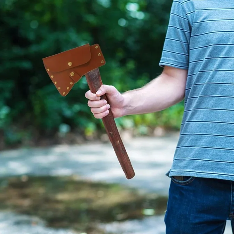 

Кожаный защитный чехол для безопасного хранения и транспортировки лезвий топора, подходящий для кемпинга, походов и исследования на открытом воздухе.
