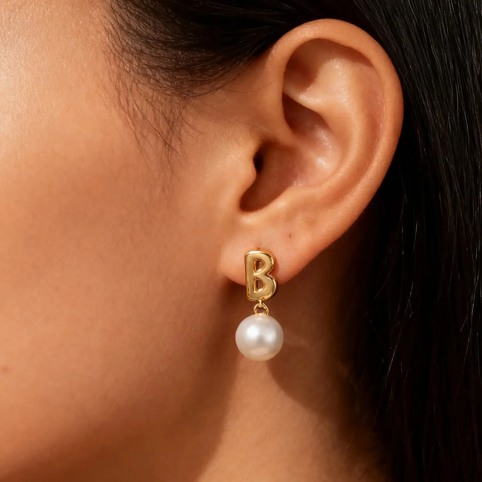 

Custom Bubble Letter Pearl Drop Earrings Pearl Initial Earrings Personalized Gold Letter Earrings Elegant Gift for Women Jewelry