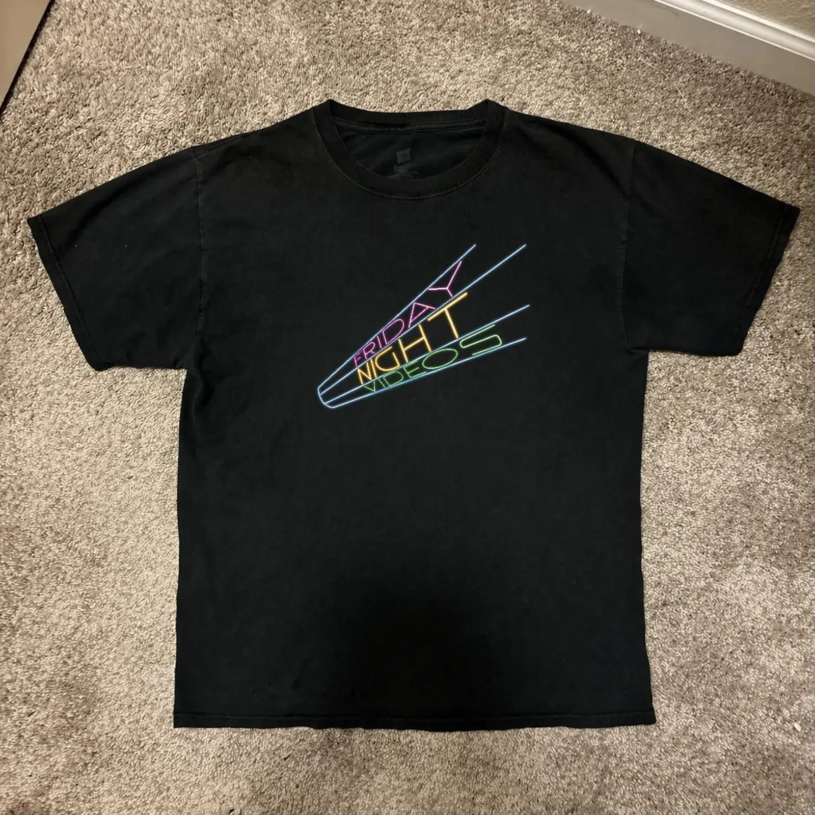 Retro Friday Night Videos T-Shirt-Design, Vintage-Stil, gewaschen, bequem, lässig, grafische Mode, atmungsaktive Streetwear