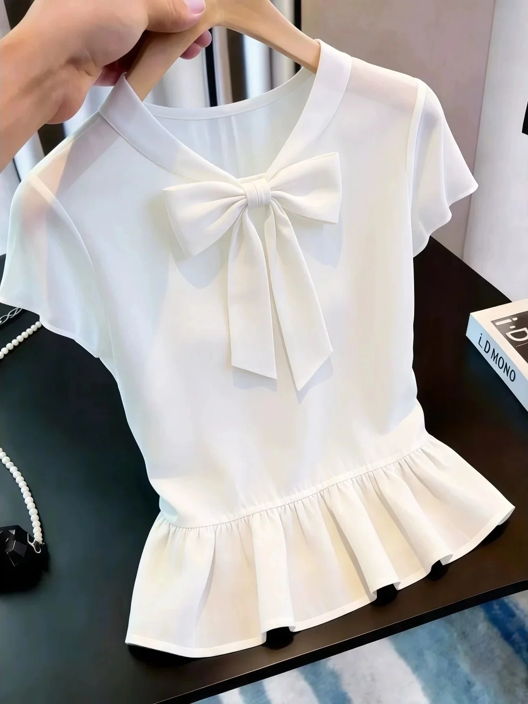 

Sweet And Elegant Knot Short Sleeve Shirt Korean Style Commute Straight Tube Silken Top for Young Women