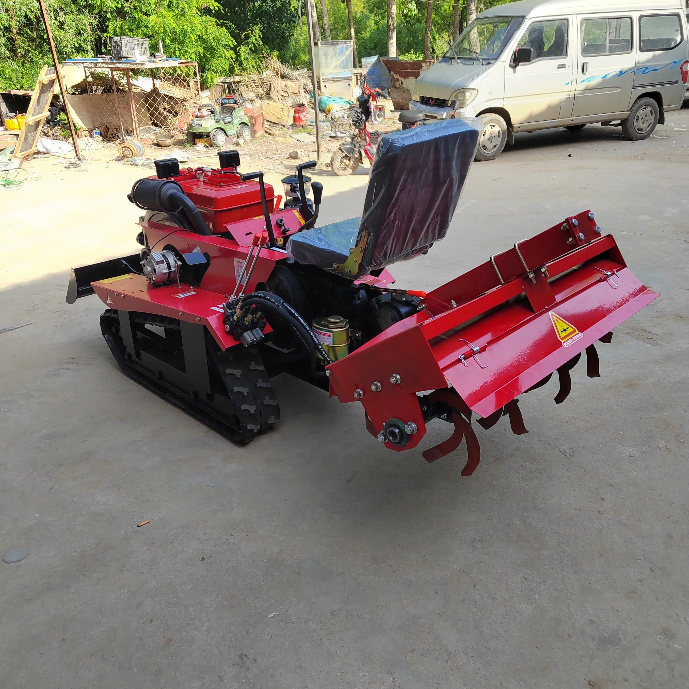 Factory multifunctional rotary tiller mini farm rotary tiller diesel crawler rotary tiller