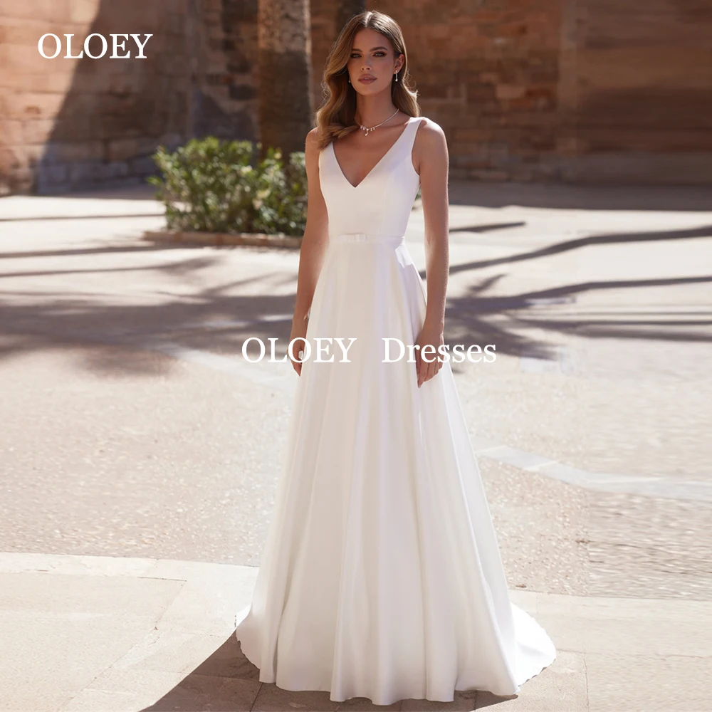 

OLOEY Simple A Line Wedding Dresses Floor Length V Neck Bride Gowns Sleeveless Zipper Back Sweep Train Sashes Customized