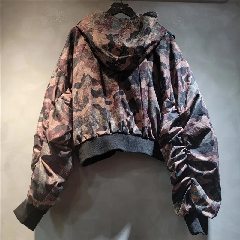 WTHT, chaqueta vaquera holgada con capucha de camuflaje empalmado para mujer, pantalones vaqueros holgados con cintura elástica para mujer, otoño 2025 1LS2492