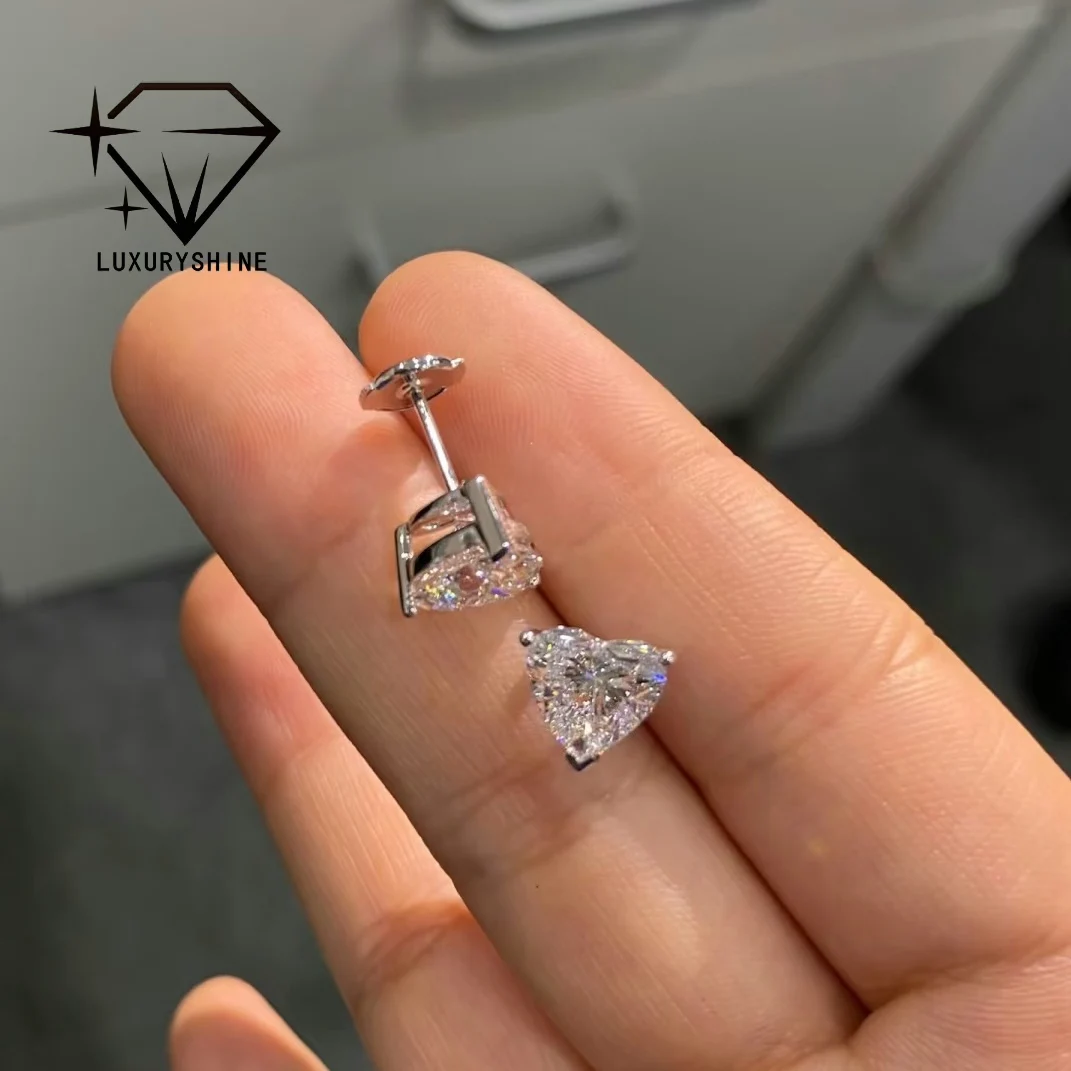 

Серьги-гвоздики LuxuryShine Heart Cut с бриллиантами, выращенные в лаборатории, VVS2/VS1, цвет D-F, ювелирные изделия на заказ из 18-каратного золота с сертификатом IGI