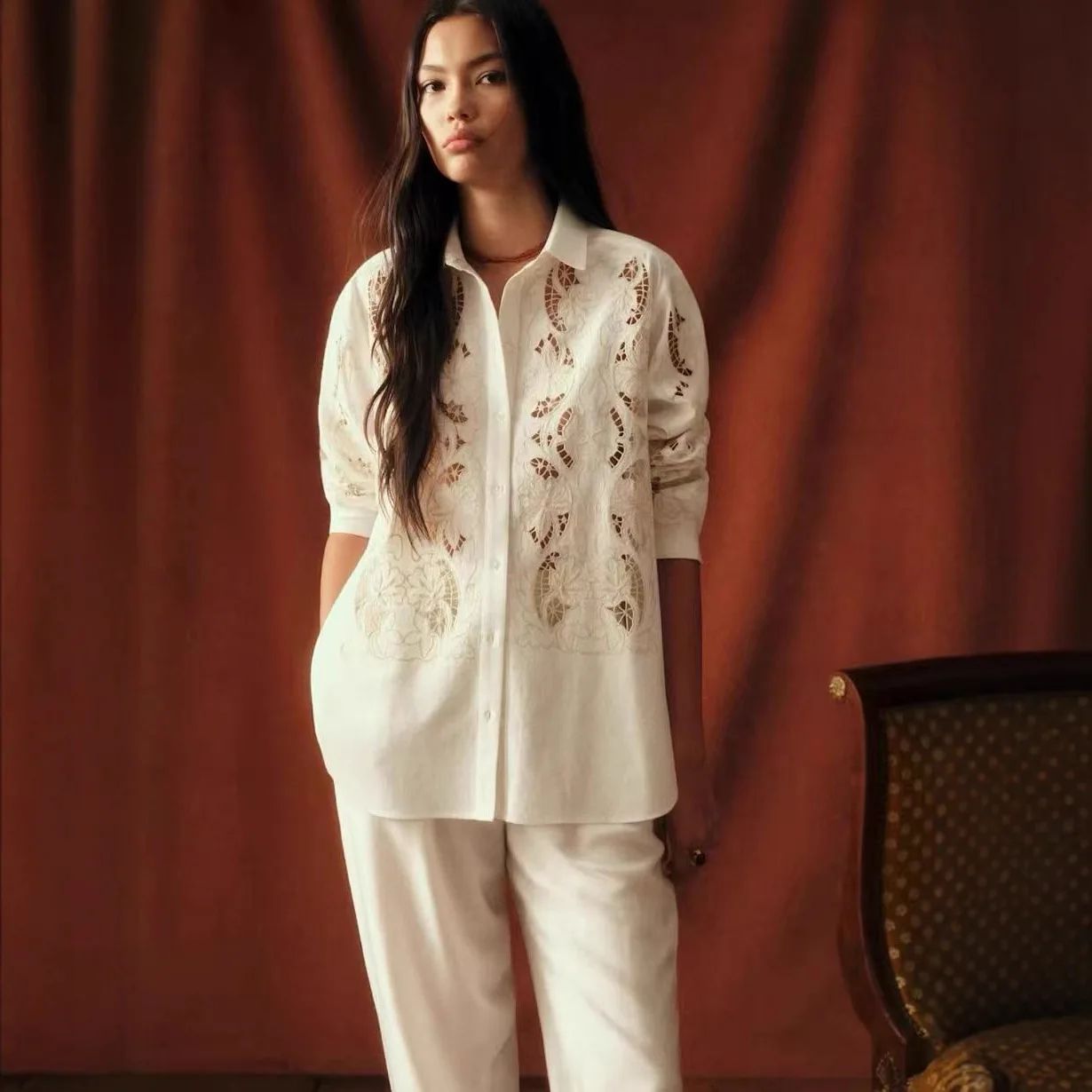 

French Sle Embroidered Cotton Long Sve Hollow out Ladies irt Comfortable Milk White Faionable Autumn Winter New Arrival