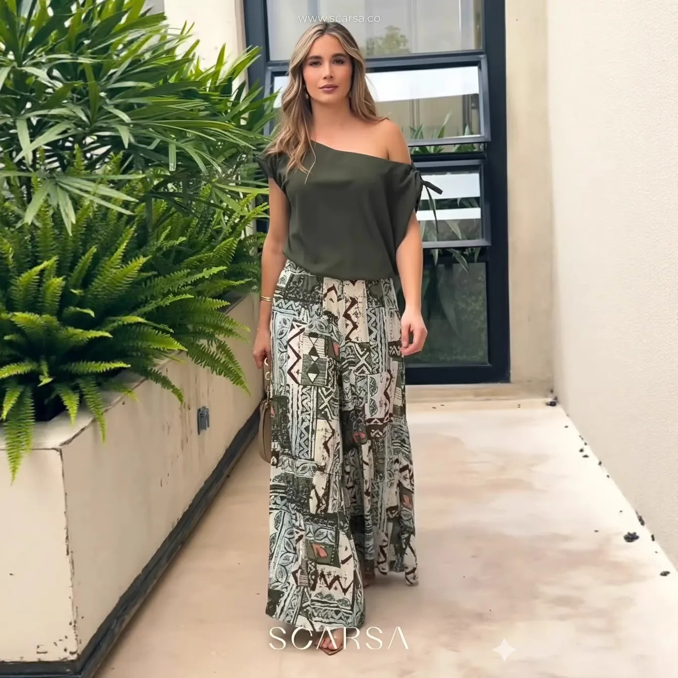 

2026 New Style Dark Green Asymmetrical Off-shoulder Drawstring Top Set with Full-print Wide-leg Long Pants