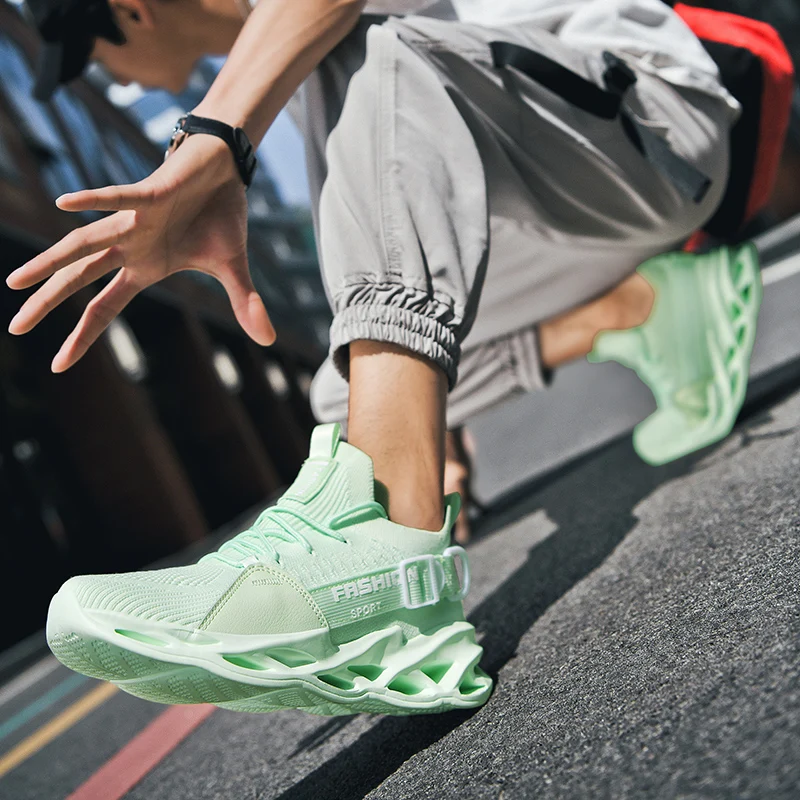 

Men Casual Sneakers Summer Breathable Sport Shoes Lightweight Outdoor Mesh Running Shoes Athletic Jogging Tenis Walking Shoes